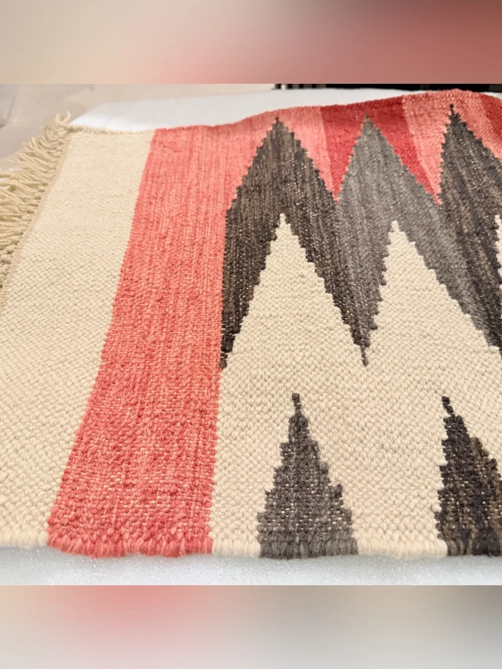 New Pottery Barn Andie Tribal Kilim Dhurrie Small Rug, Red/Black/White, Small